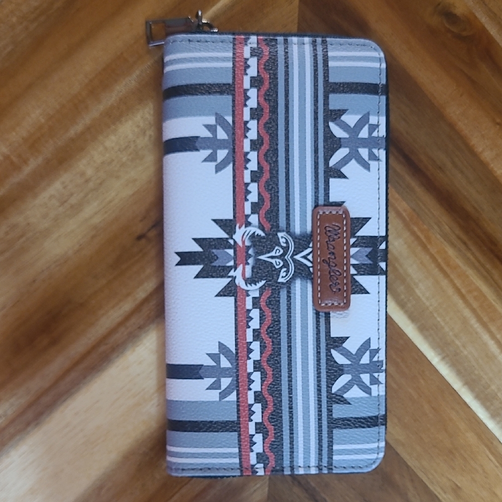 Wrangler White, Black & Coral Aztec Zip Wallet